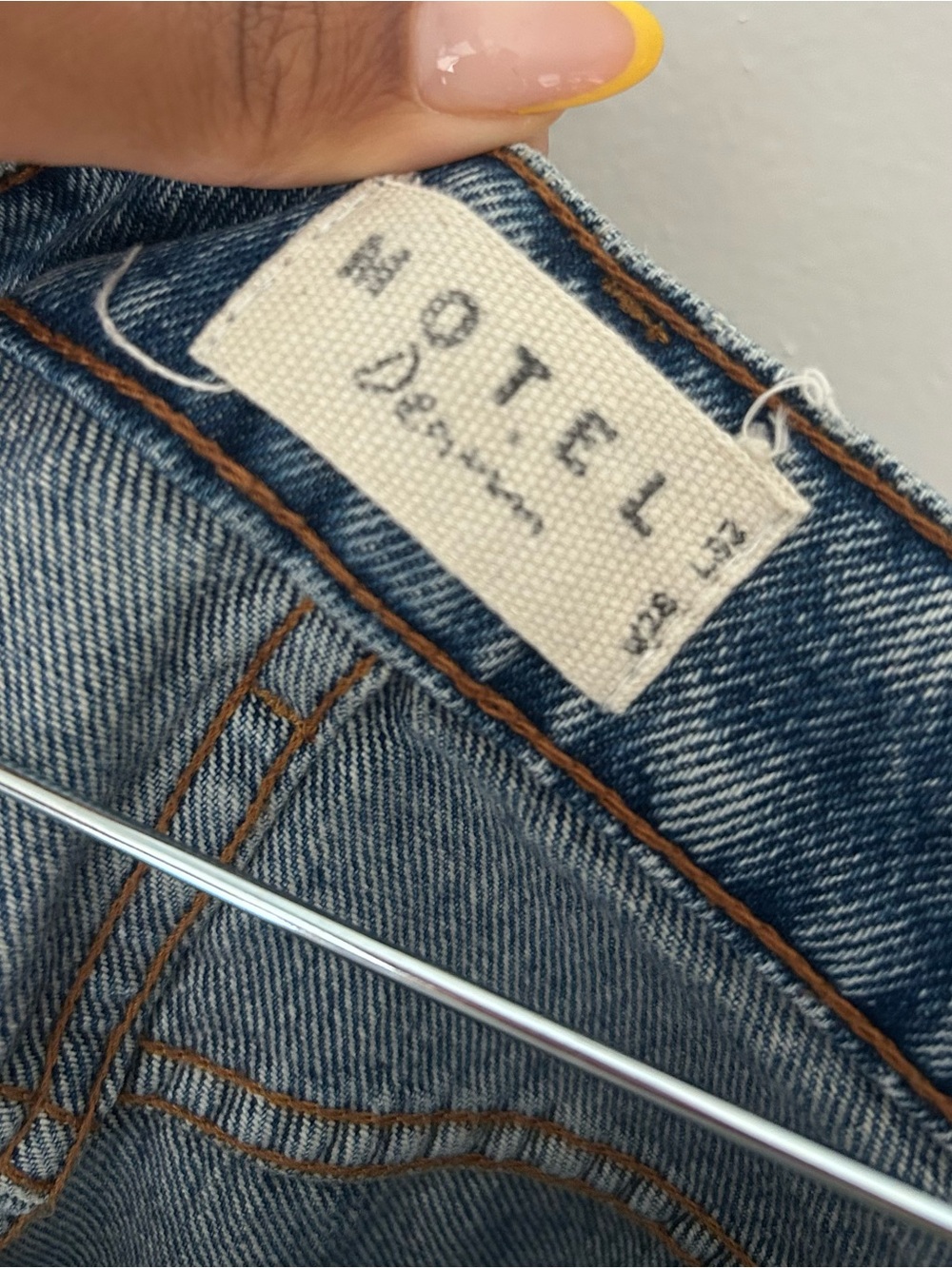 Motel Rocks Low Rise Wide Leg Parallel Jeans - Medium Wash, Size 28 - Picture 7 of 9